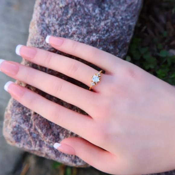 Noble Square Flower Gold Plated Princess Ring for Women, UNVCM074-6 - Picture 7 of 8